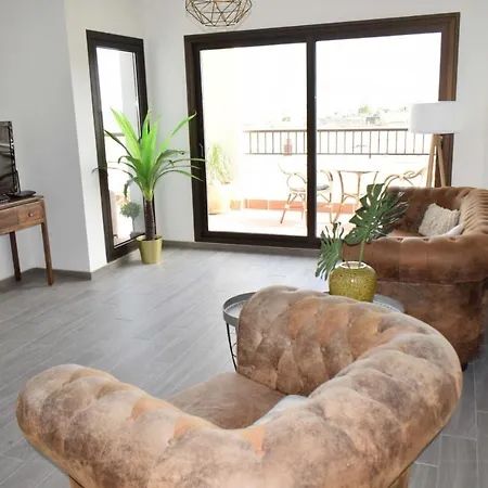 Penthouse With Sea, Golf And Mountain Views 아파트 *